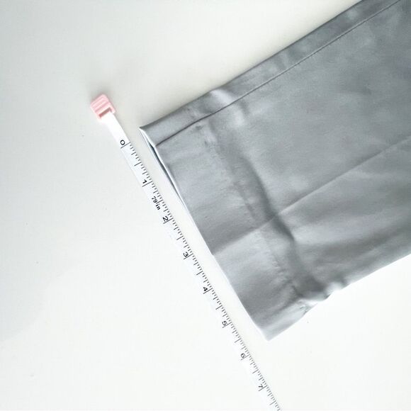 CACHE Shiny Silver Satin Slim Ankle Dress Pants Women's 6 Party Formal NWT - Picture 9 of 10